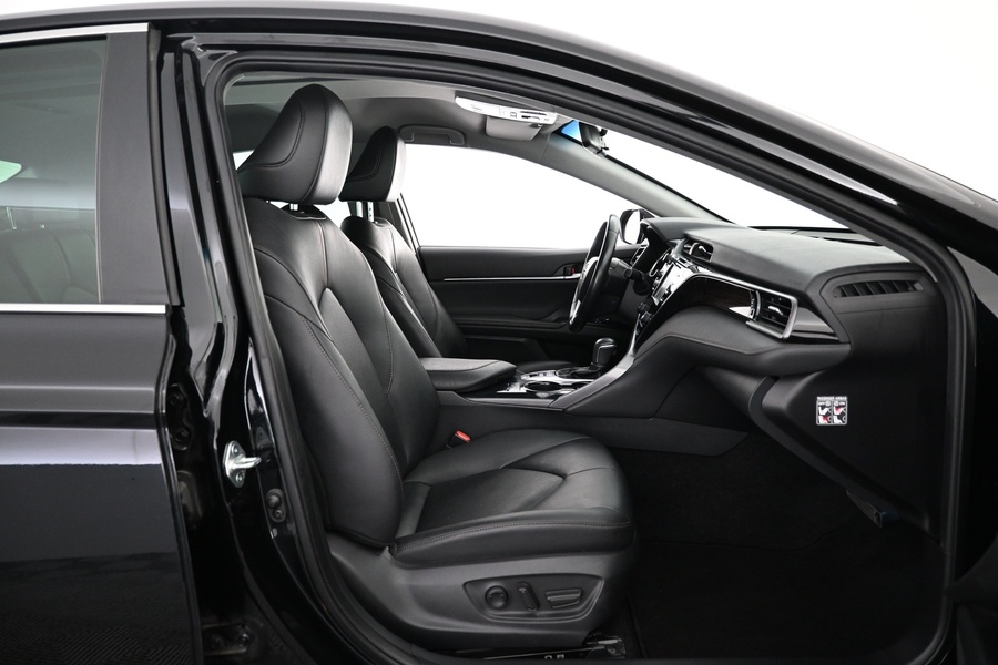 Toyota Camry vaihtoauto