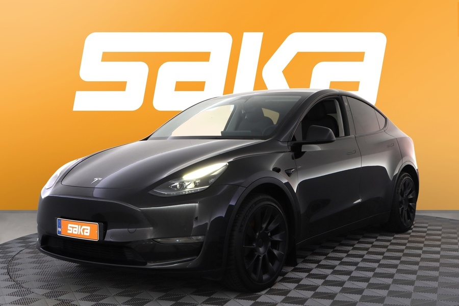 Tesla Model Y vaihtoauto