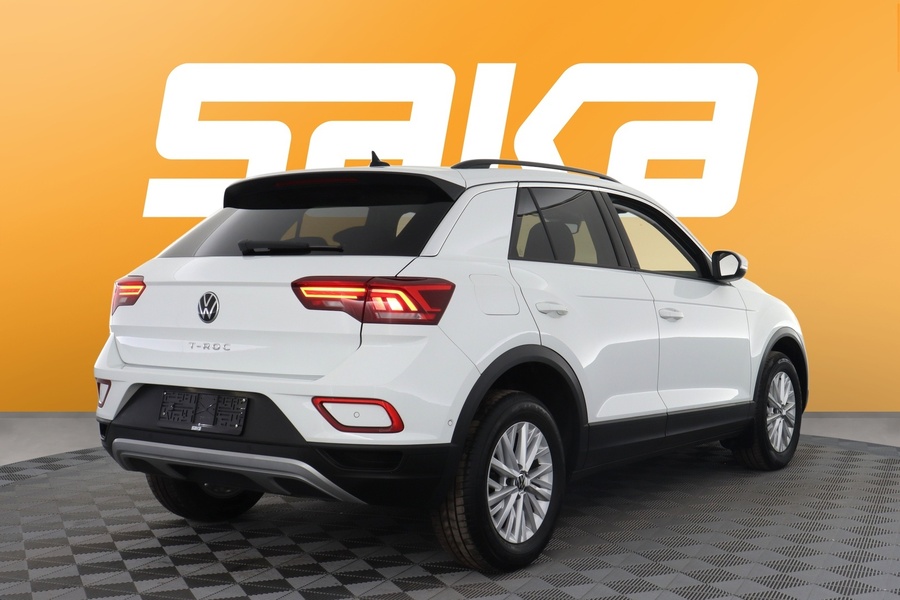 Volkswagen T-Roc vaihtoauto