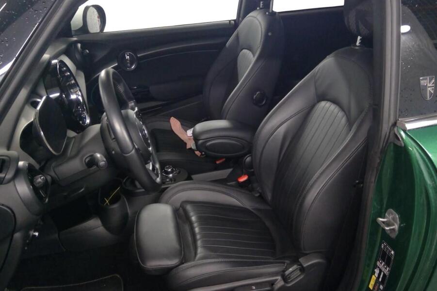 Mini Hatchback vaihtoauto