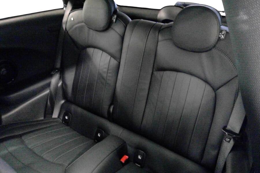 Mini Hatchback vaihtoauto