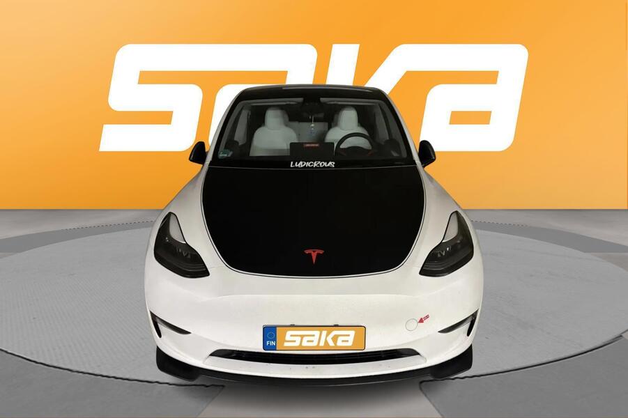 Tesla Model Y vaihtoauto