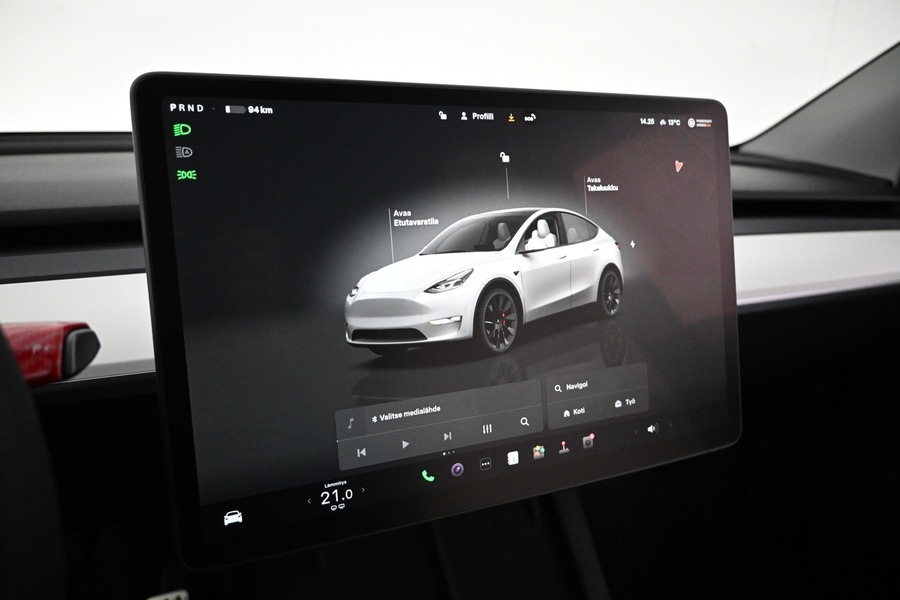 Tesla Model Y vaihtoauto