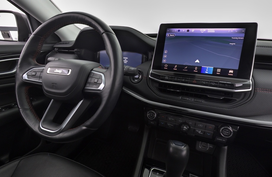 Jeep Compass vaihtoauto