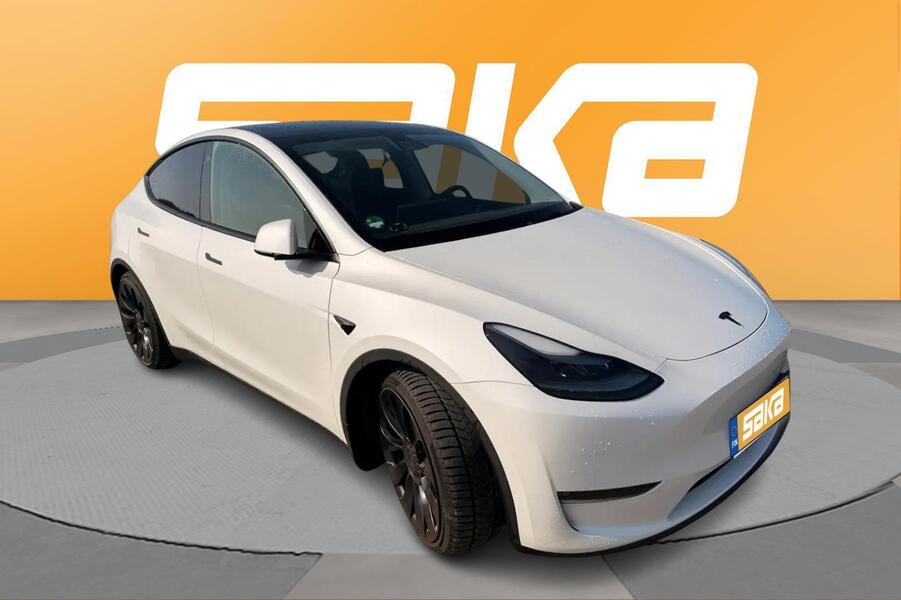 Tesla Model Y vaihtoauto