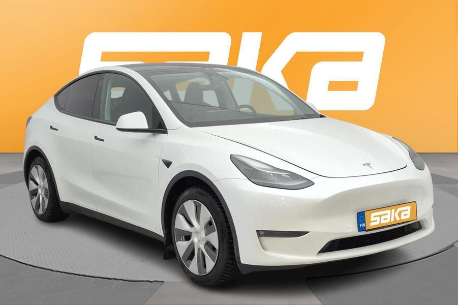 Tesla Model Y vaihtoauto
