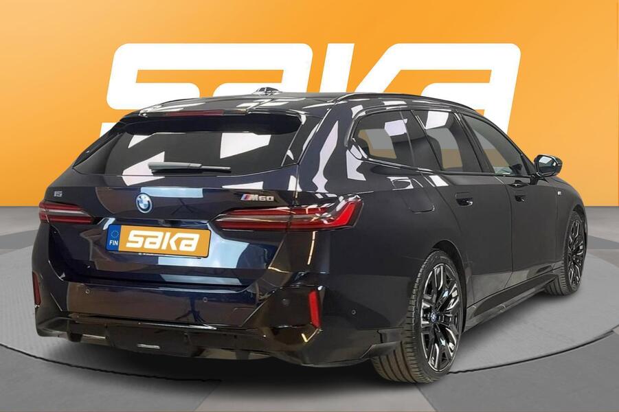 BMW i5 M60 vaihtoauto