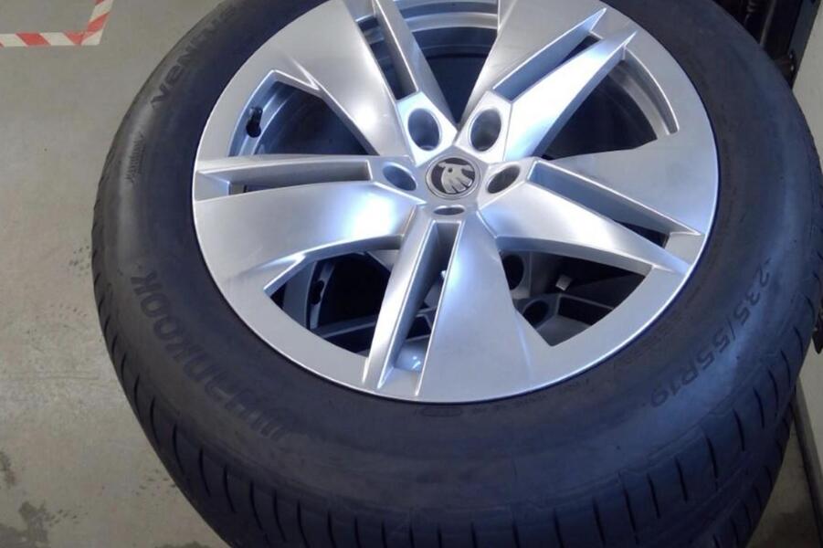 Skoda Enyaq vaihtoauto