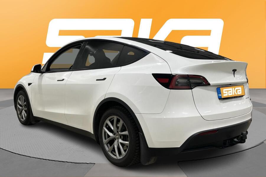 Tesla Model Y vaihtoauto