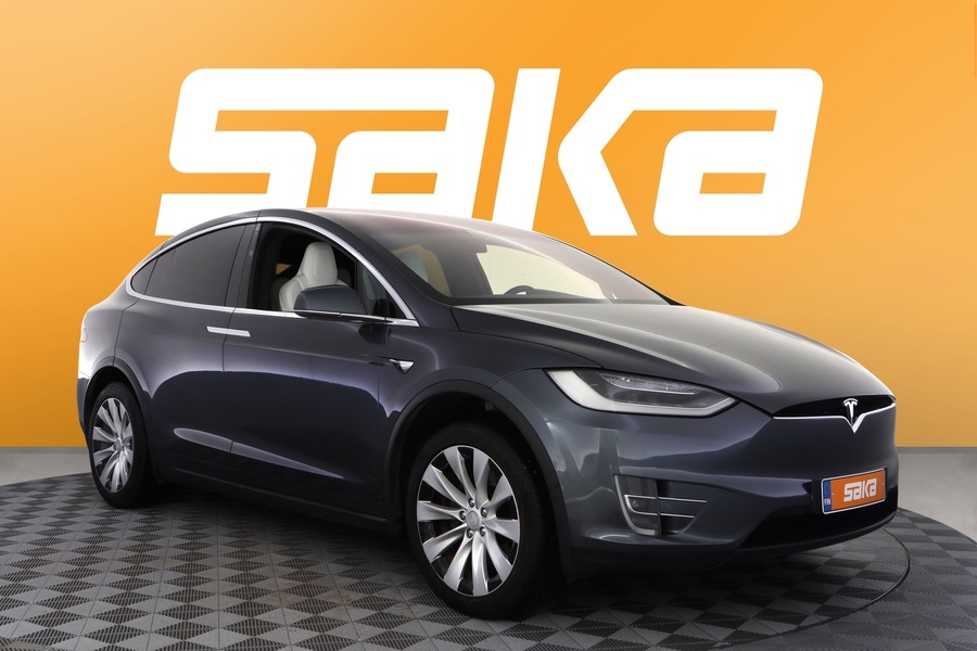 Tesla Model X vaihtoauto