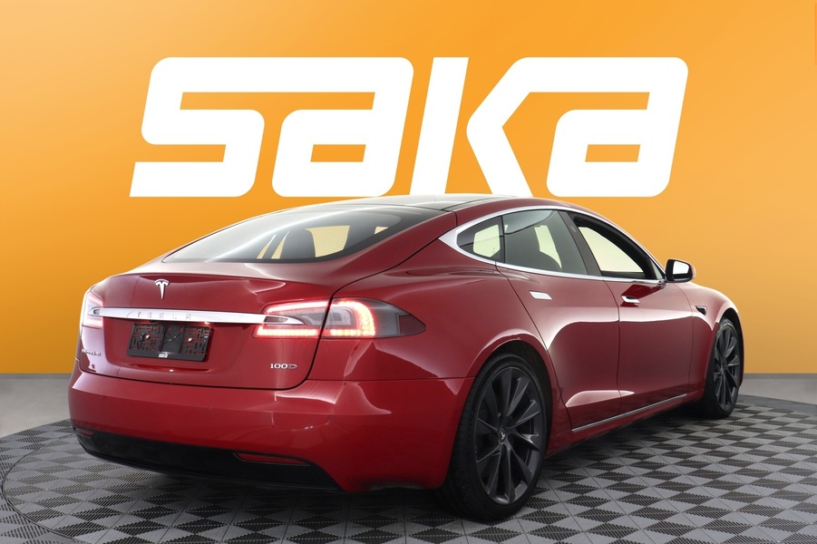 Tesla Model S vaihtoauto