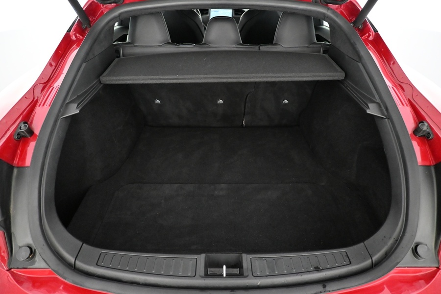 Tesla Model S vaihtoauto