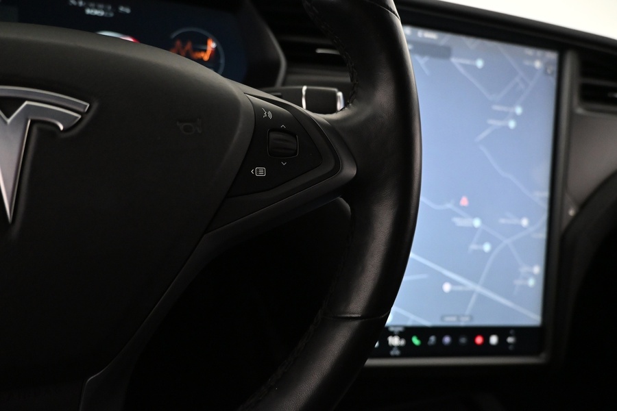 Tesla Model S vaihtoauto