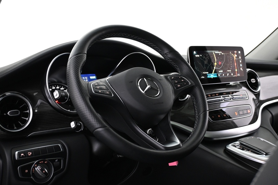 Mercedes-Benz EQV vaihtoauto