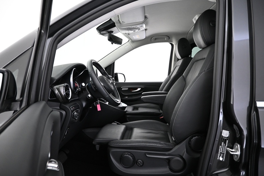 Mercedes-Benz EQV vaihtoauto