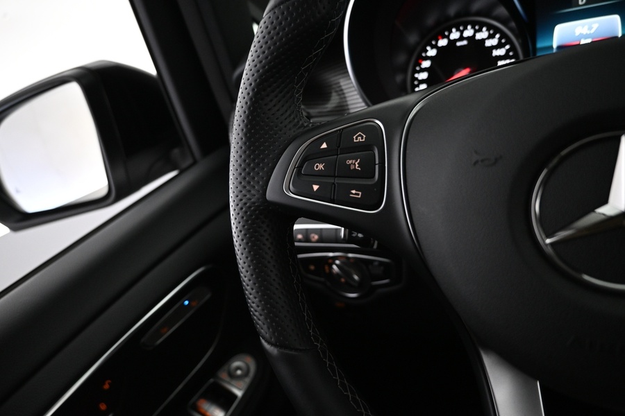 Mercedes-Benz EQV vaihtoauto