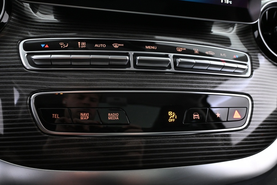 Mercedes-Benz EQV vaihtoauto