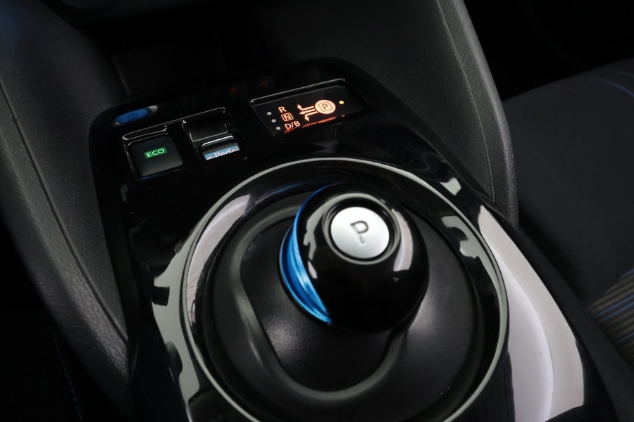 Nissan Leaf vaihtoauto