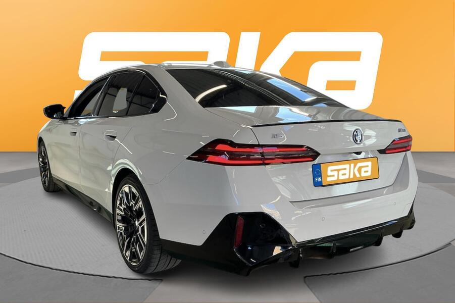 BMW i5 M60 vaihtoauto