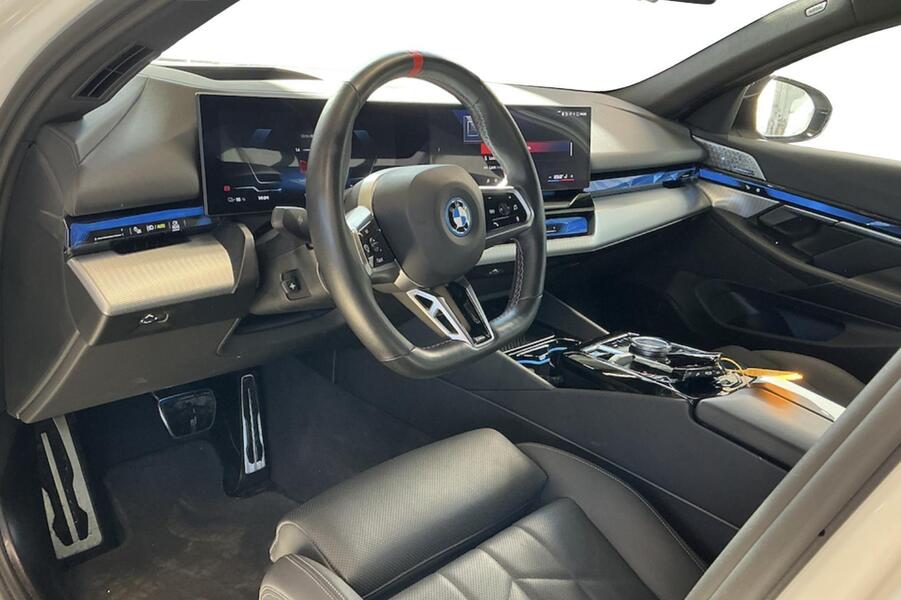 BMW i5 M60 vaihtoauto
