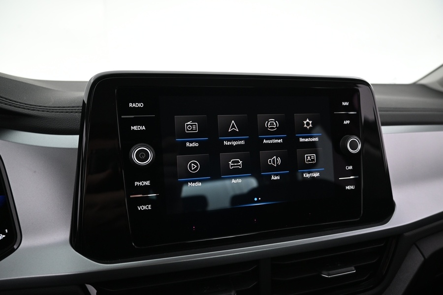 Volkswagen T-Roc vaihtoauto