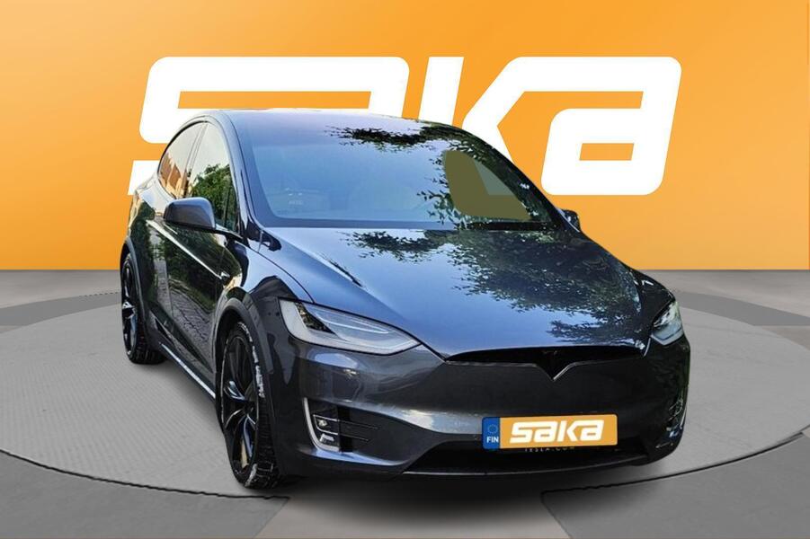 Tesla Model X vaihtoauto