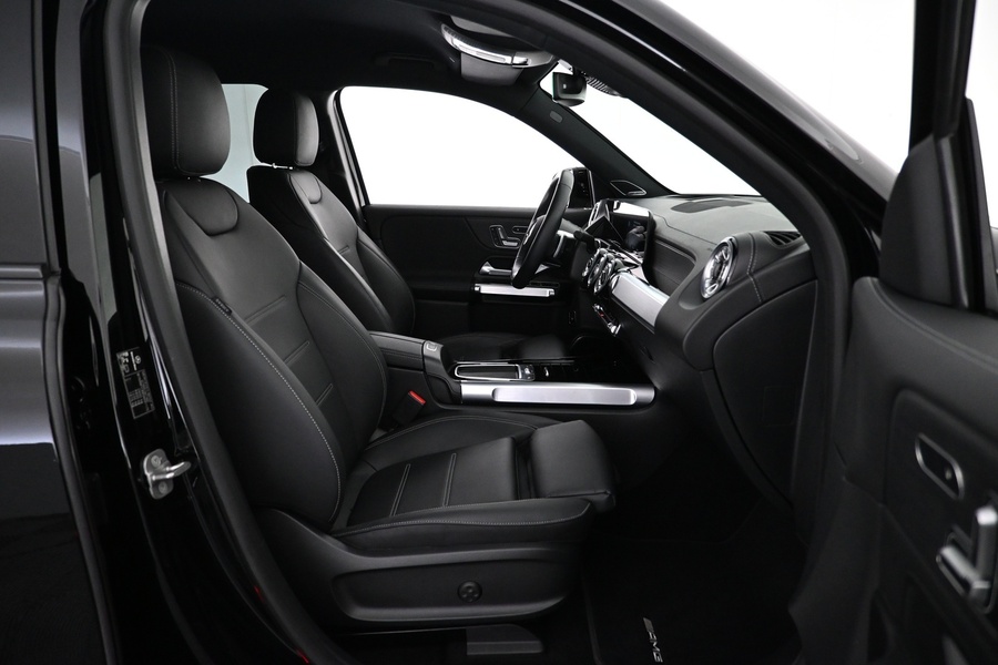 Mercedes-Benz EQB vaihtoauto