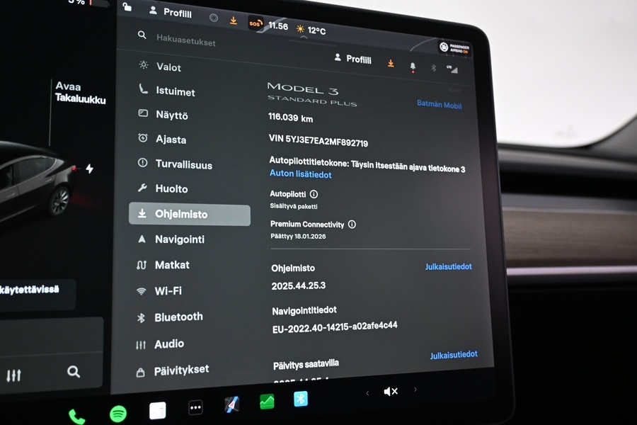 Tesla Model 3 vaihtoauto