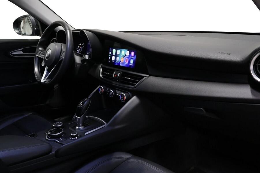 Alfa Romeo Giulia vaihtoauto