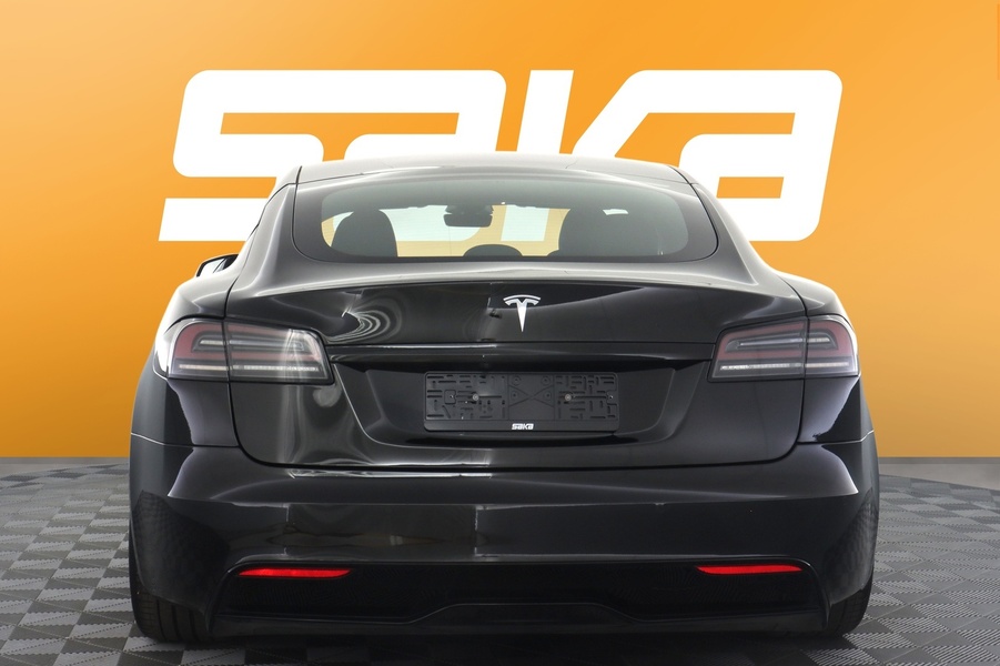 Tesla Model S vaihtoauto