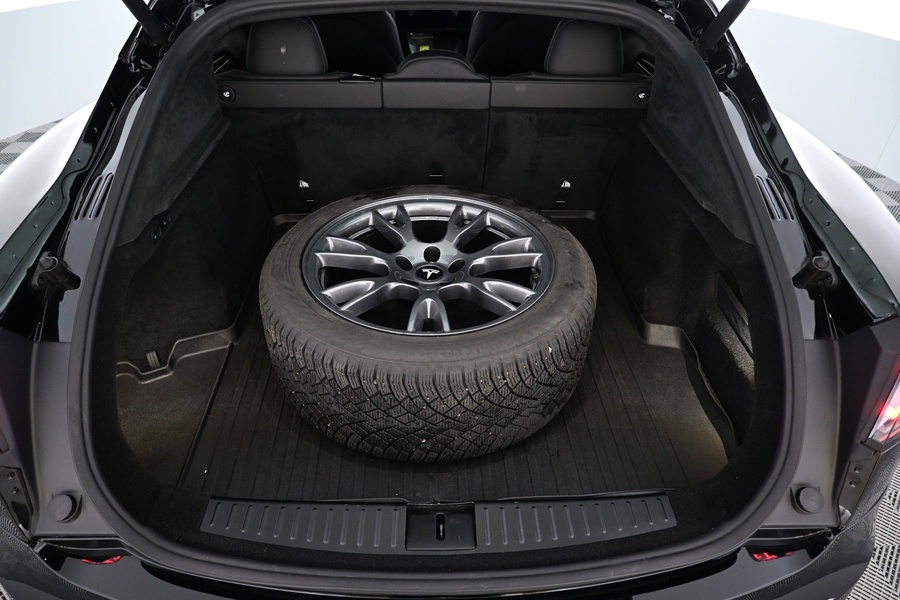 Tesla Model S vaihtoauto