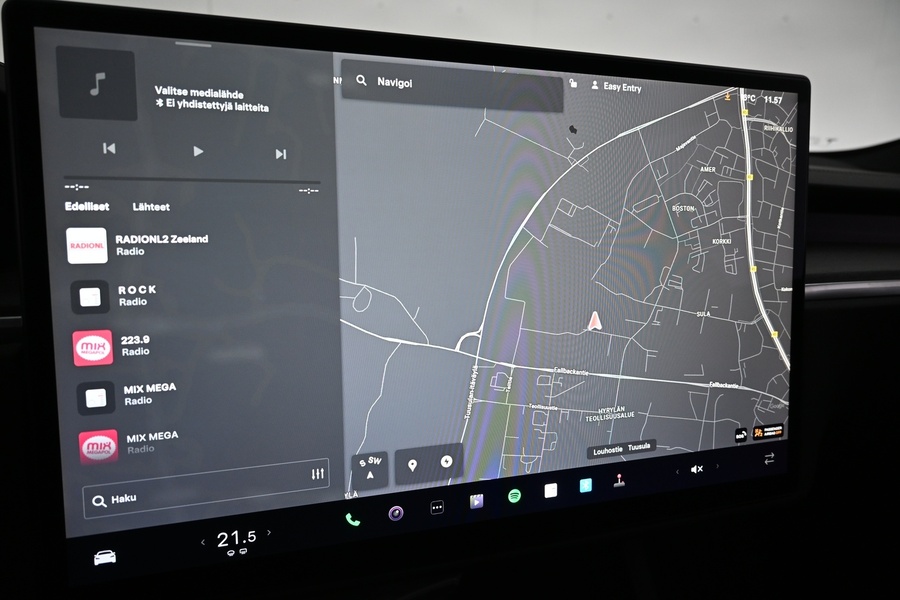 Tesla Model S vaihtoauto