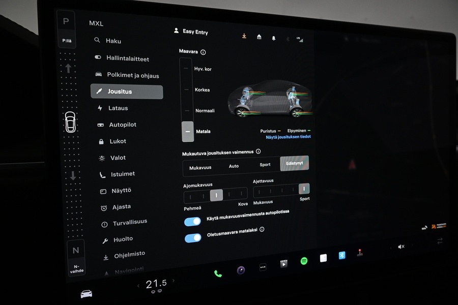 Tesla Model S vaihtoauto