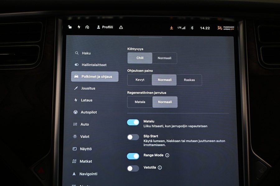 Tesla Model X vaihtoauto