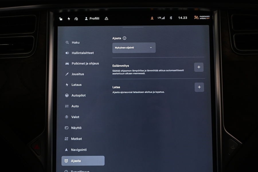 Tesla Model X vaihtoauto