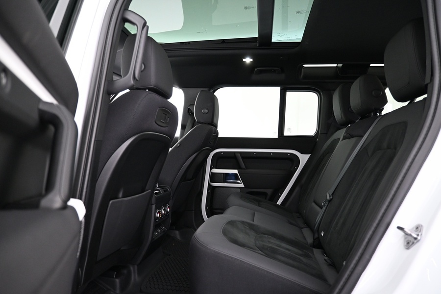 Land Rover Defender vaihtoauto