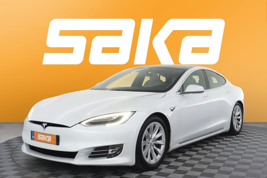 Tesla Model S vaihtoauto