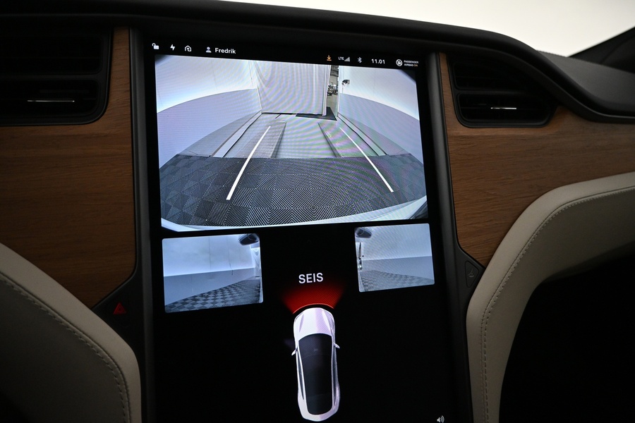 Tesla Model S vaihtoauto