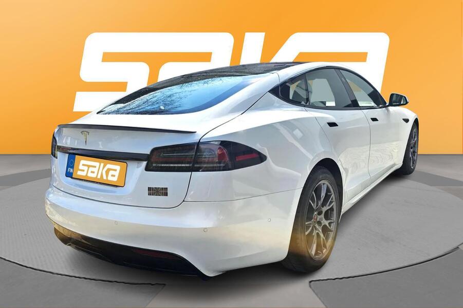 Tesla Model S vaihtoauto