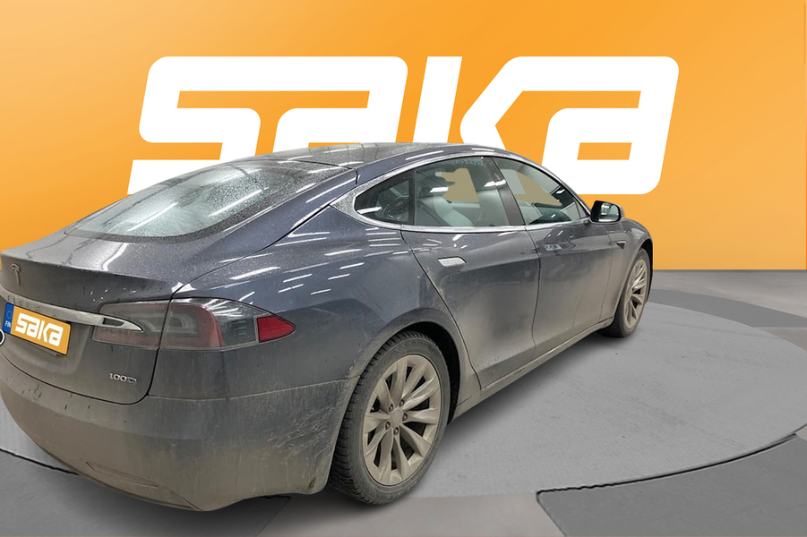 Tesla Model S vaihtoauto