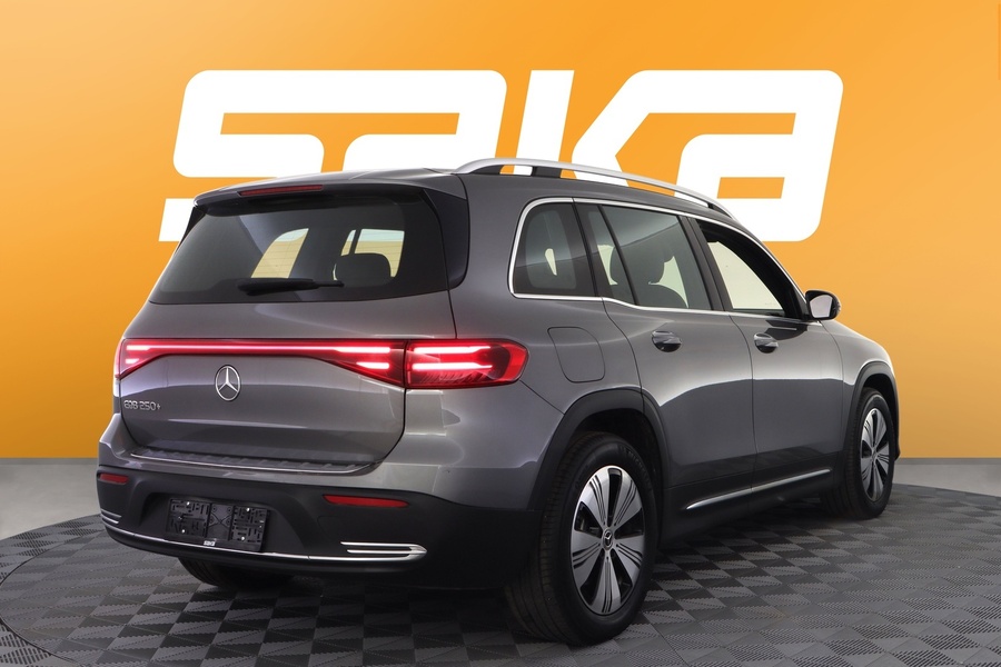 Mercedes-Benz EQB vaihtoauto