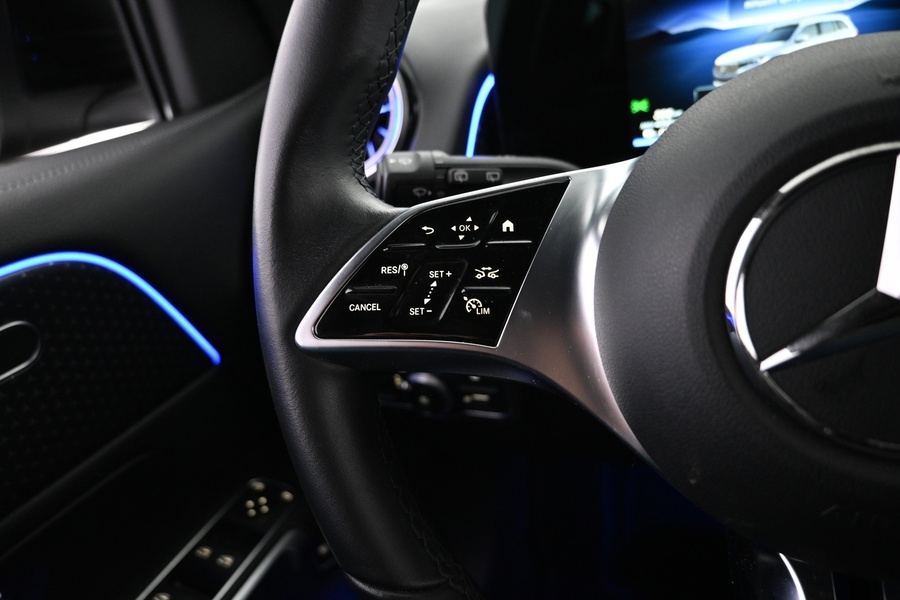 Mercedes-Benz EQB vaihtoauto