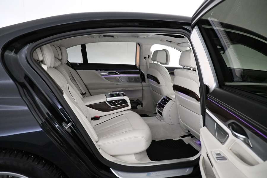 BMW 740 vaihtoauto