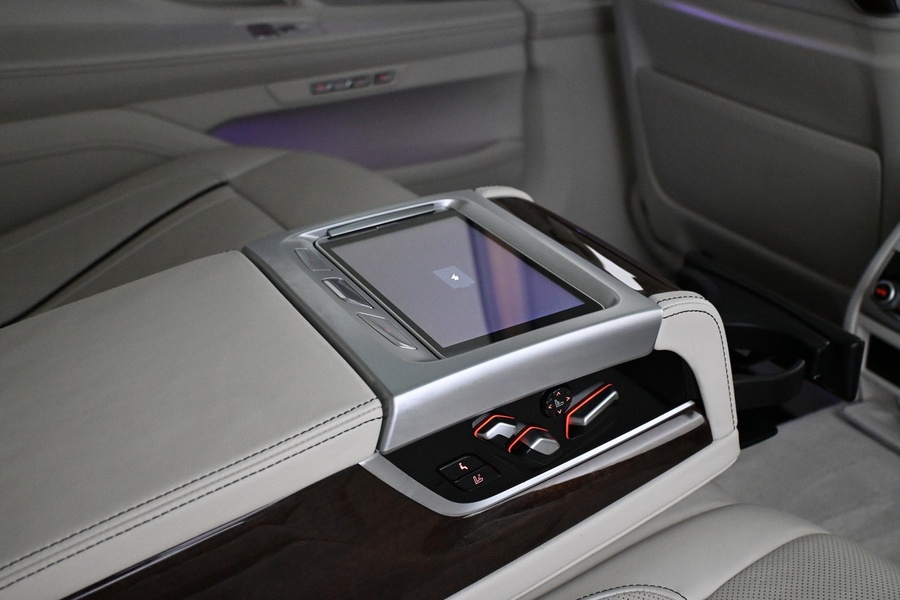 BMW 740 vaihtoauto