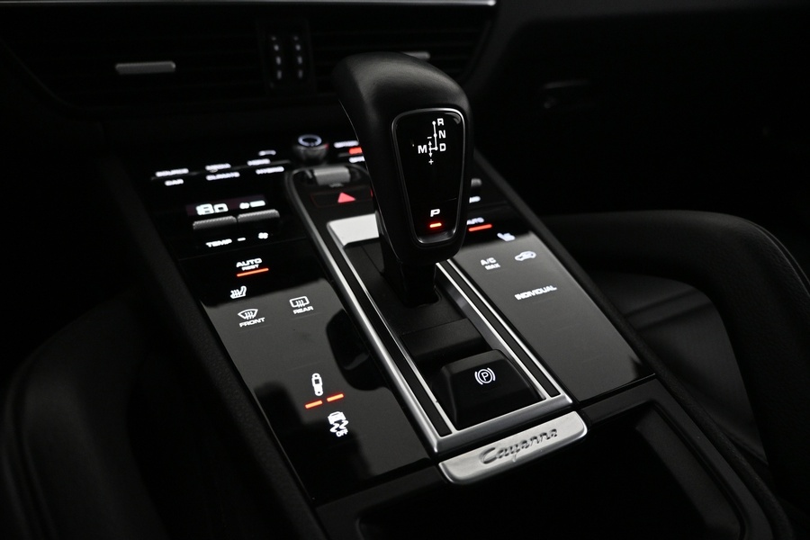 Porsche Cayenne vaihtoauto