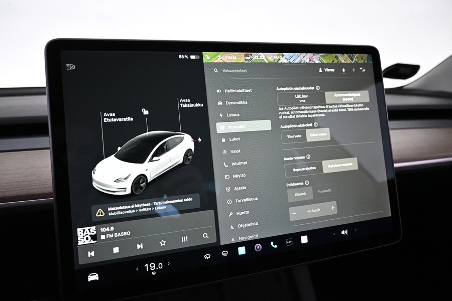 Tesla Model 3 vaihtoauto
