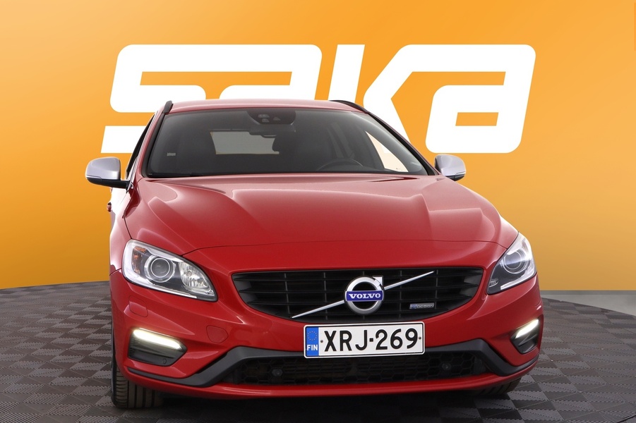 Volvo V60 vaihtoauto