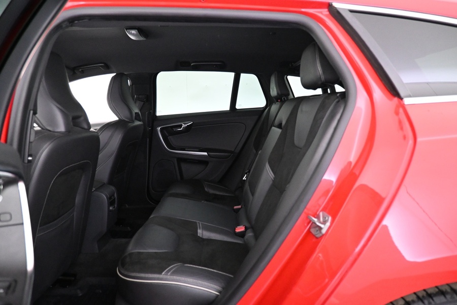 Volvo V60 vaihtoauto