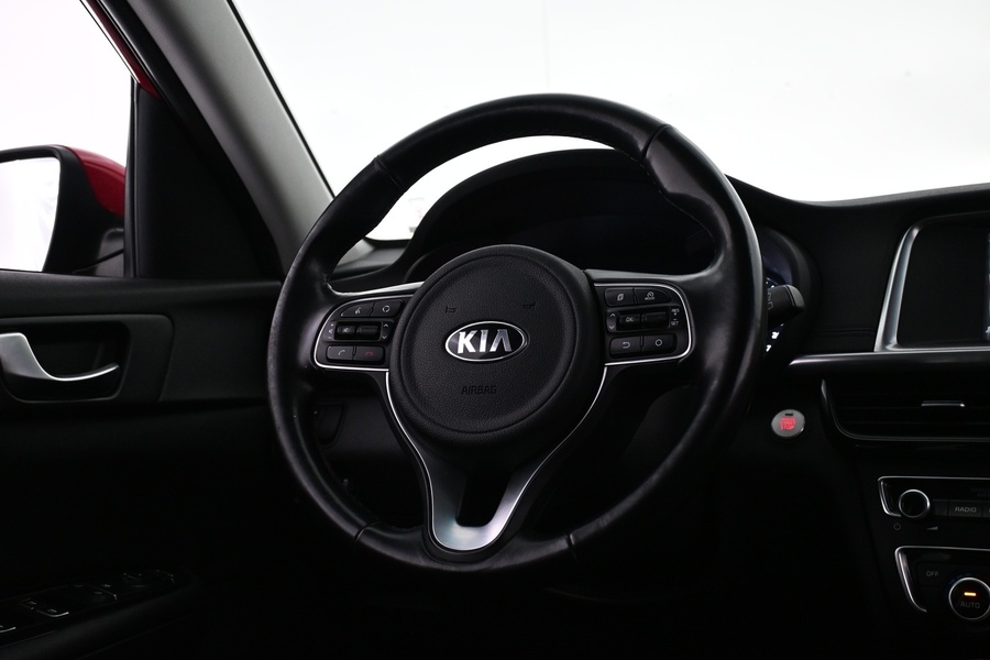 Kia Optima vaihtoauto