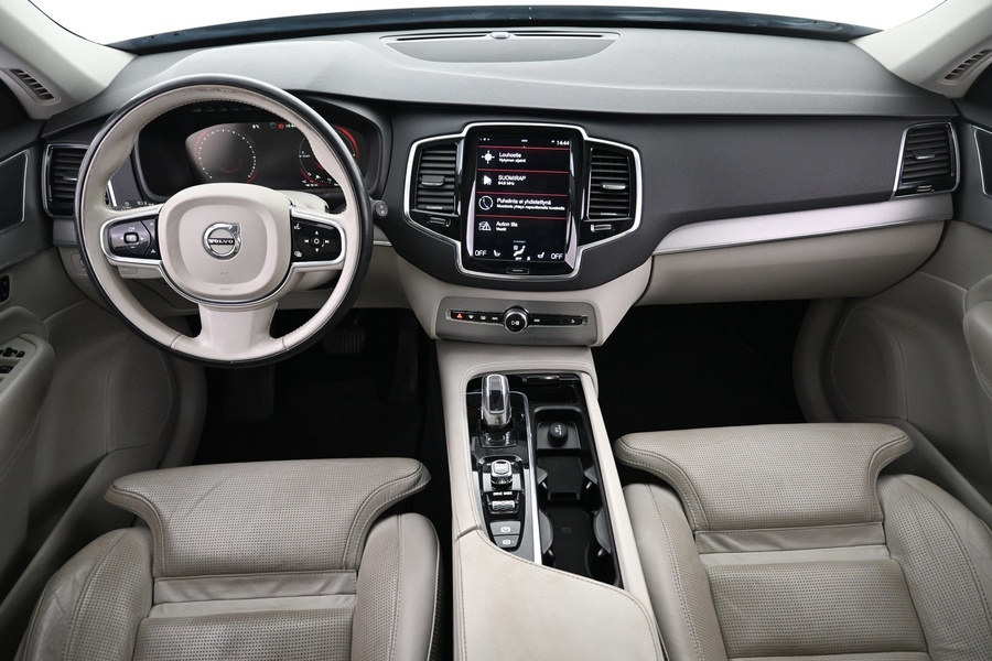 Volvo XC90 vaihtoauto